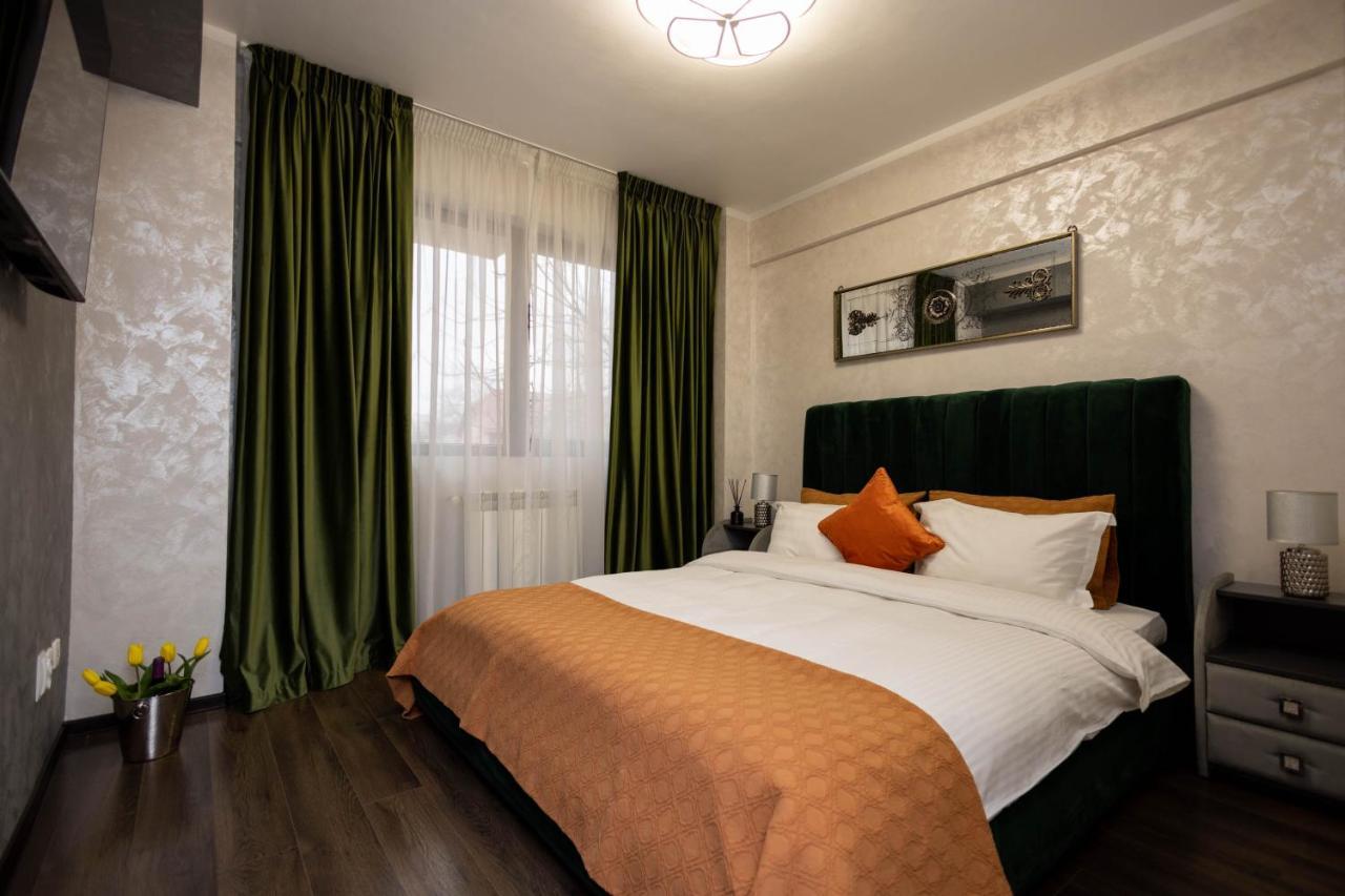 Central Apartament 3 Iasi Eksteriør bilde