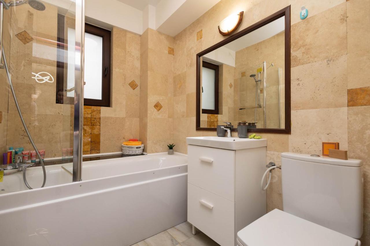 Central Apartament 3 Iasi Eksteriør bilde